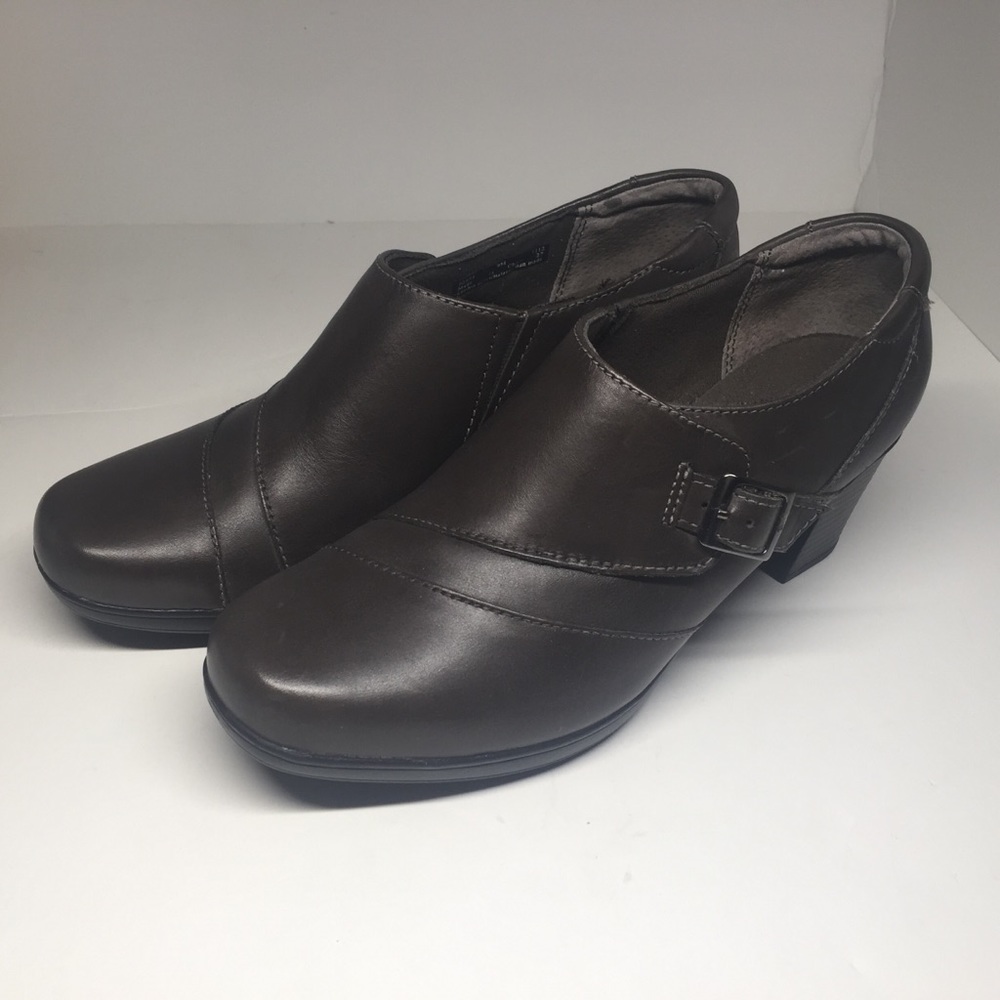 Clarks Artisan Collection Bendables booties, sz 9